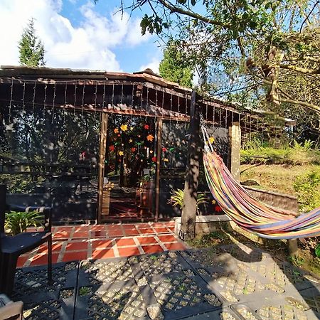 Monteverde Chalet De Montana Guarne Exterior photo